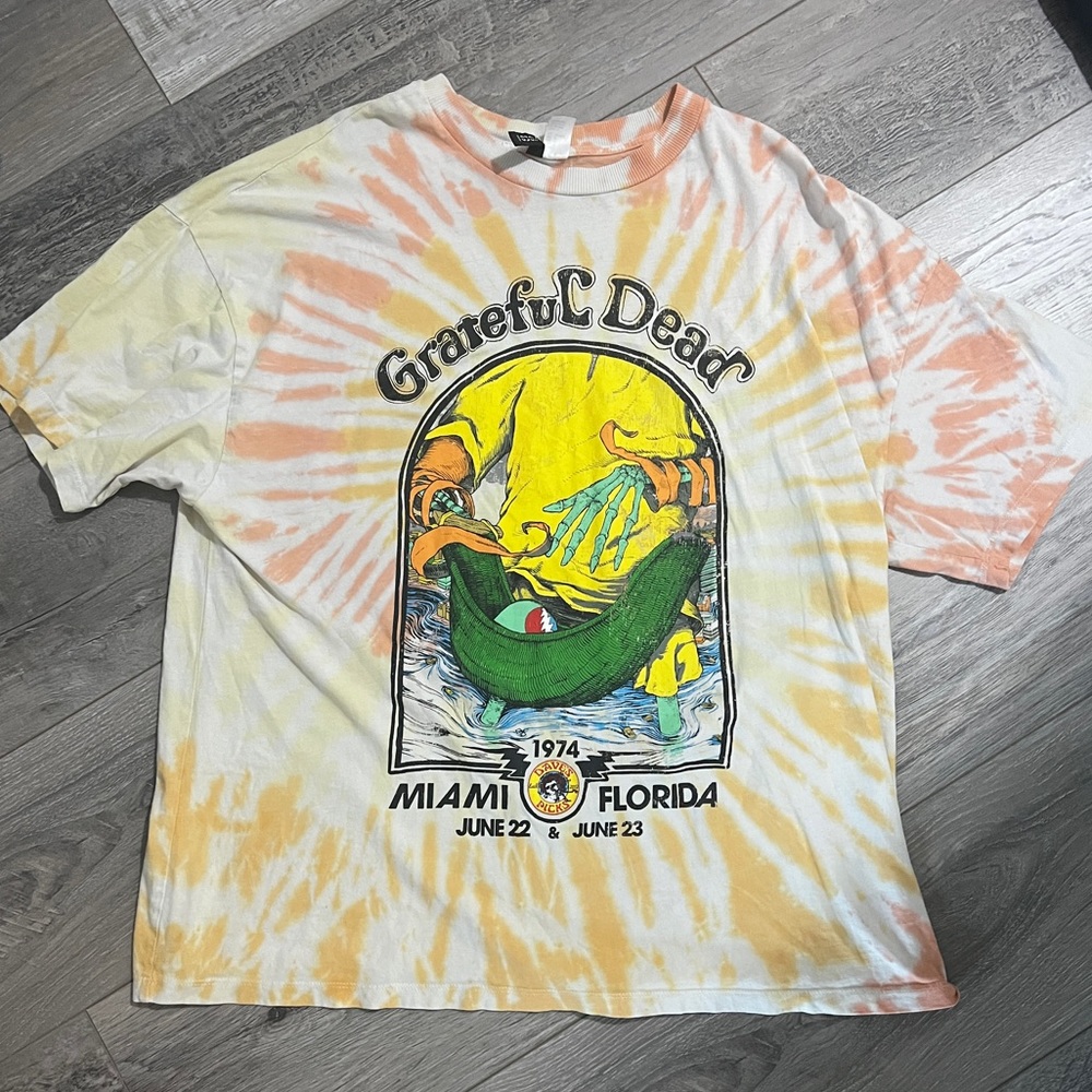 Oversized Grateful Dead Graphic tee